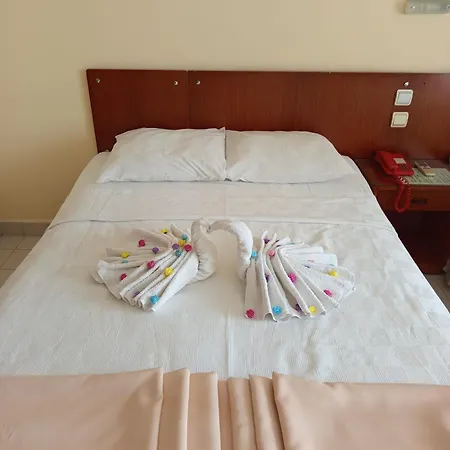 Nazar Hotel 2*