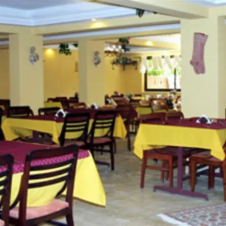 Hotel Nazar 2*