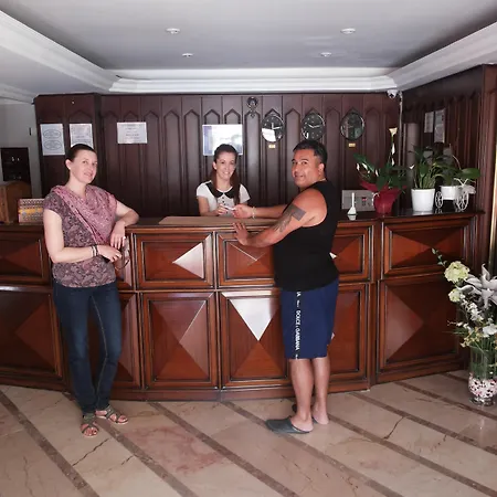 Nazar Otel 2*