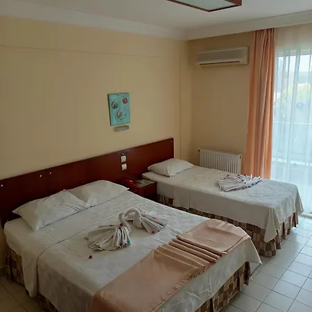 Hotel Nazar 2*